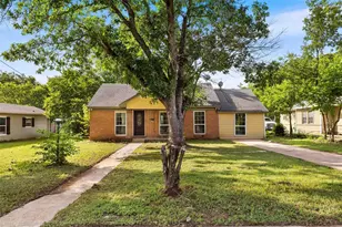 1126 W 7th St, McGregor, TX 76657 - Photo 2