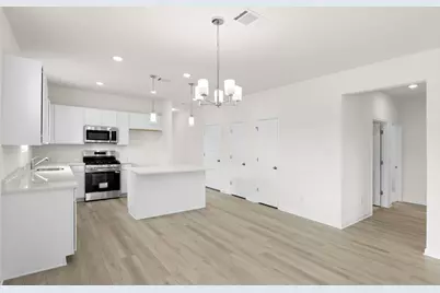 9713 McClane Farm Drive, Fort Worth, TX 76036 - Photo 10