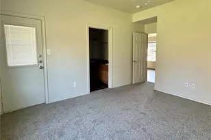 130 Sunburst Ct, Weatherford, TX 76087 - Photo 8