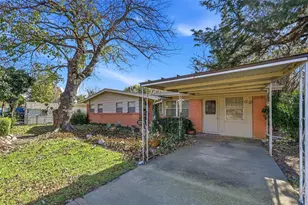 206 W Ridgewood Dr, Garland, TX 75041 - Photo 2