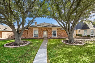 914 Green Canyon Drive, Mesquite, TX 75150 - Photo 2