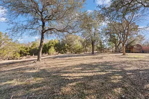 9401 Hilltop St, Rio Vista, TX 76093 - Photo 30