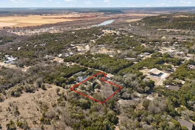 9401 Hilltop Street, Rio Vista, TX 76093 - Photo 32