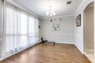 1121 Hidden Glen Ct, Burleson, TX 76028 - Photo 10