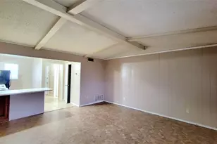 400 Bill Bradford, Sulphur Springs, TX 75482 - Photo 2