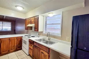 400 Bill Bradford, Sulphur Springs, TX 75482 - Photo 1