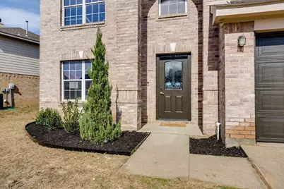 4816 Star Ridge Drive, Fort Worth, TX 76133 - Photo 2