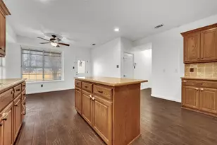 8105 Eagle Dr, Rowlett, TX 75088 - Photo 10