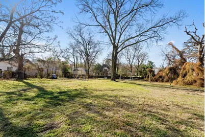 911 W Houston, Tyler, TX 75702 - Photo 40