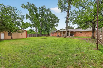 702 El Camino Real, Chico, TX 76431 - Photo 34