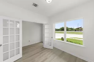 9709 Mc Clane Farm Dr, Fort Worth, TX 76036 - Photo 4