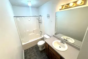 205 Co Rd 1135, Ravenna, TX 75476 - Photo 22