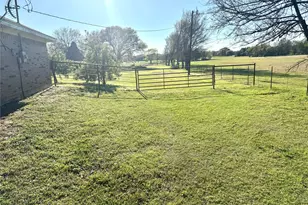 205 Co Rd 1135, Ravenna, TX 75476 - Photo 4