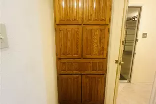 2621 Ozark Dr, Grand Prairie, TX 75052 - Photo 30