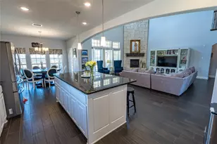 508 Tennington Ln, Shady Shores, TX 76208 - Photo 12