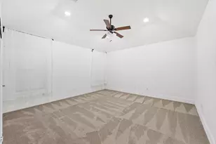 8405 Greenspoint Dr, Rowlett, TX 75088 - Photo 20