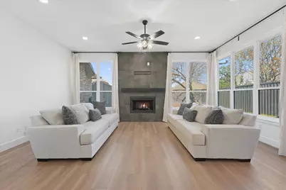 8405 Greenspoint Drive, Rowlett, TX 75088 - Photo 10