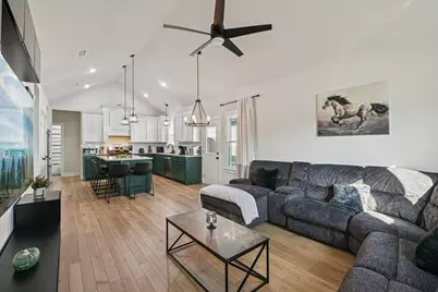 1607 E Terrell Avenue, Fort Worth, TX 76104 - Photo 6