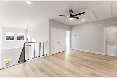 2378 Usman Drive, Irving, TX 75062 - Photo 12