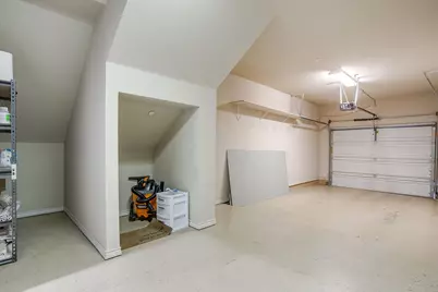 950 Henderson Street #1100, Fort Worth, TX 76102 - Photo 32