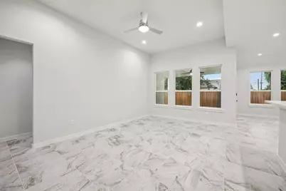 2716 E 12th Street, Fort Worth, TX 76111 - Photo 10