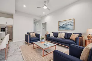 2716 E 12th St, Fort Worth, TX 76111 - Photo 2