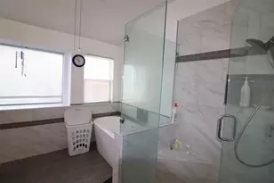 2117 Larkspur Dr, Carrollton, TX 75010 - Photo 4