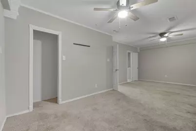 6008 Grayson Street, Fort Worth, TX 76119 - Photo 24