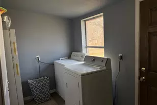 819 Paddock St, Stephenville, TX 76401 - Photo 8