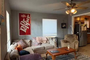 819 Paddock St, Stephenville, TX 76401 - Photo 4