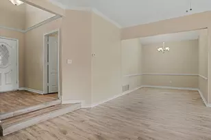 4915 Arborgate Dr, Arlington, TX 76017 - Photo 6