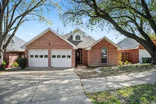 4915 Arborgate Dr, Arlington, TX 76017 - Photo 2
