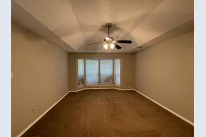 6109 Kingswood Drive, Arlington, TX 76001 - Photo 6