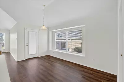 8417 Romanway Drive, Dallas, TX 75249 - Photo 20