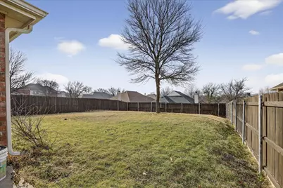 8417 Romanway Drive, Dallas, TX 75249 - Photo 32
