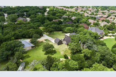 9204 Indian Knoll Trail, Keller, TX 76248 - Photo 4