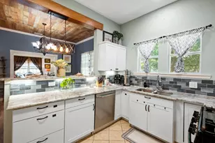 809 SW 5th Ave, Mineral Wells, TX 76067 - Photo 6