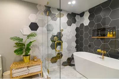 1623 Hanging Cliff Drive, Dallas, TX 75224 - Photo 2