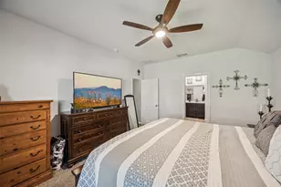 9328 Hill Topper Trl, Fort Worth, TX 76131 - Photo 16