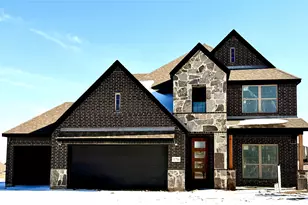 11704 Blackfoot Ct, Godley, TX 76044 - Photo 1