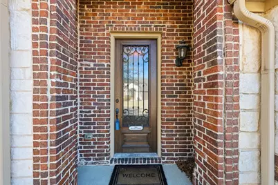 1004 Longhorn Drive, Aubrey, TX 76227 - Photo 4