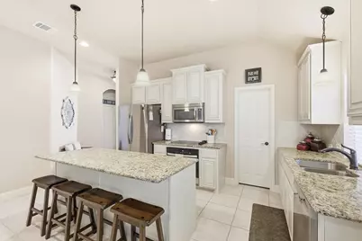 1004 Longhorn Drive, Aubrey, TX 76227 - Photo 10