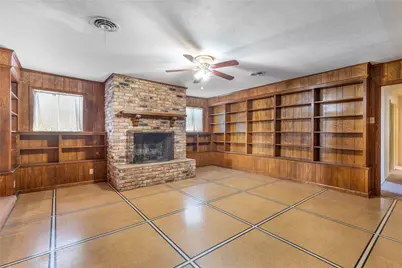 220 N Holly, Sherman, TX 75092 - Photo 14