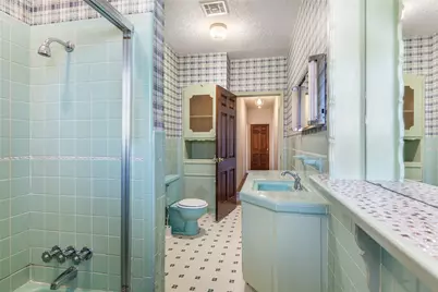 220 N Holly, Sherman, TX 75092 - Photo 30