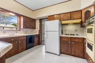 220 N Holly, Sherman, TX 75092 - Photo 10