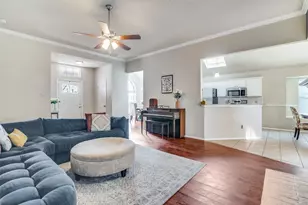 4201 Crystal Ln, Garland, TX 75043 - Photo 10