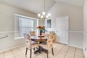 4201 Crystal Ln, Garland, TX 75043 - Photo 14