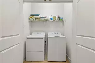 13900 Noel Rd, Dallas, TX 75240 - Photo 22