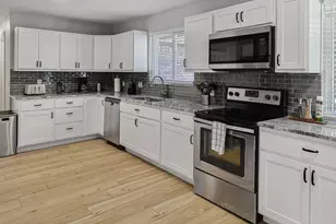 3209 Tree House Ln, Plano, TX 75075 - Photo 12