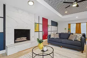 3209 Tree House Ln, Plano, TX 75075 - Photo 8